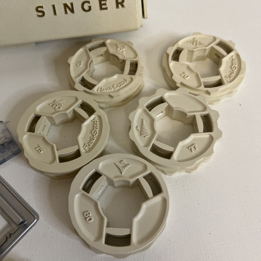 Singer Sewing Machine Attachments - Picture 3 of 11